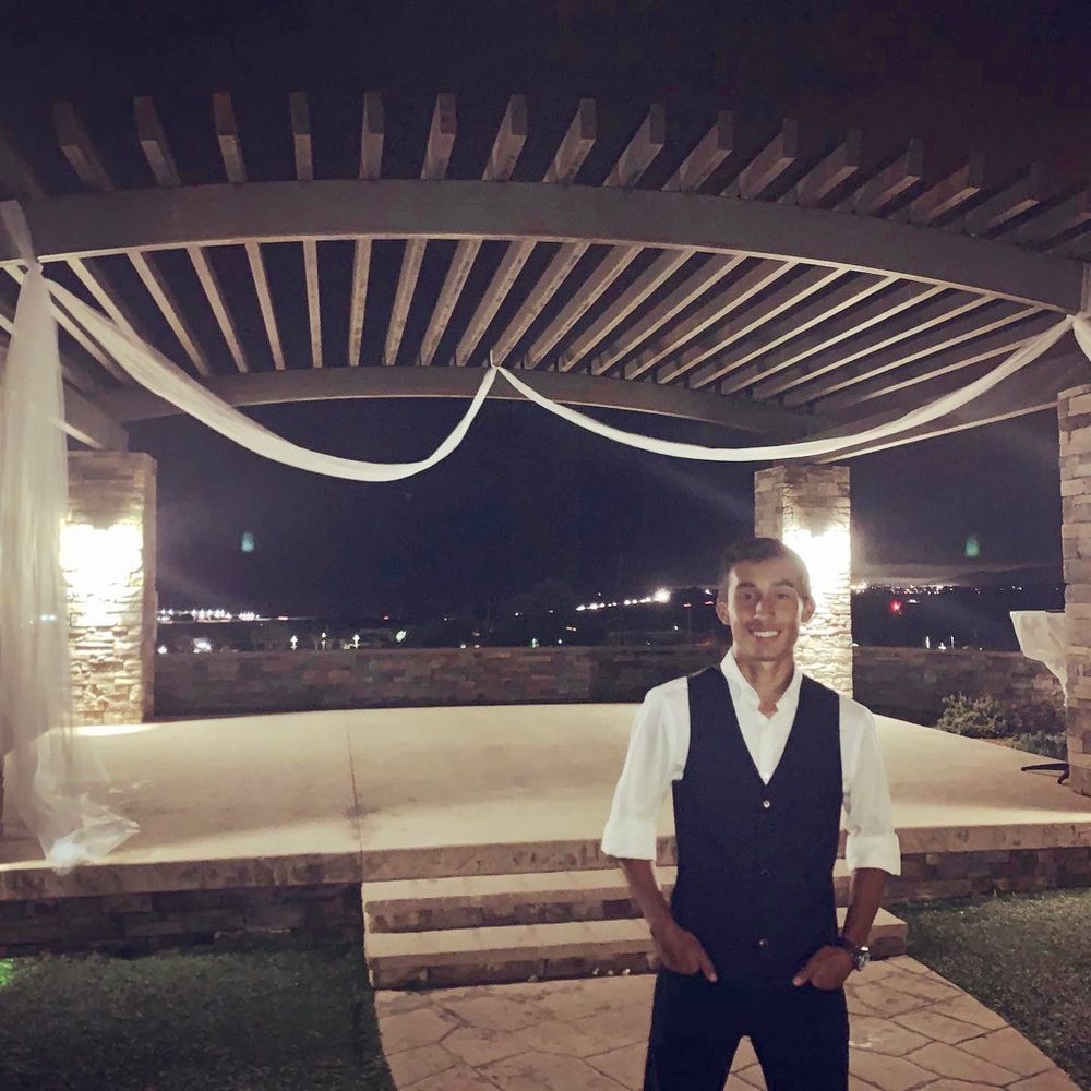 Meet your Posher, Antonio